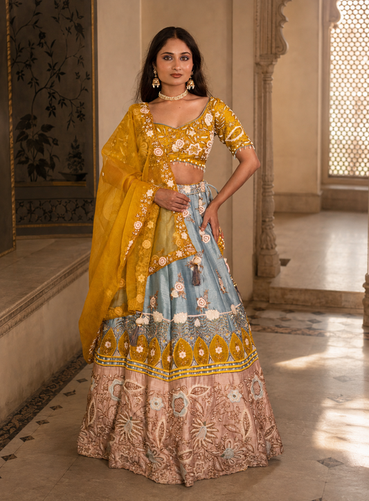 Iraaya Lehnga