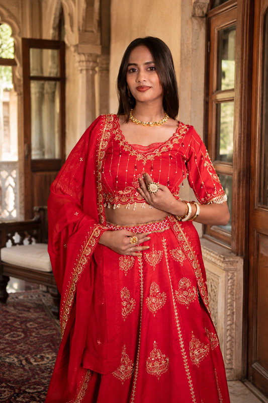 Eshira Lehnga