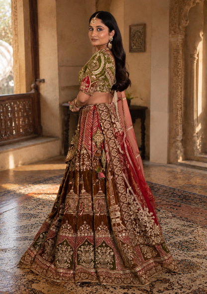 Ariyana Lehnga